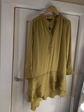 Banana Republic Olive Mustard Button-Front Blouse